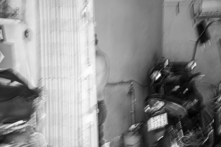 Run Your Contractor Business From Anywhere: The Mobile-First Software Guide